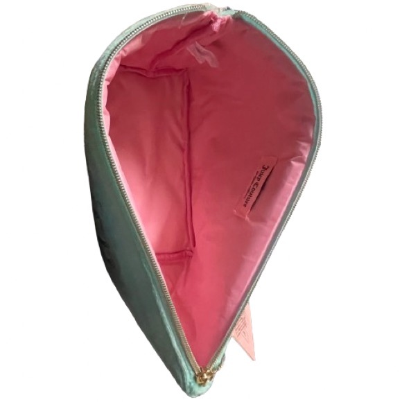 NEW Juicy Couture Light Blue Velour Cosmetic Makeup Travel Bag & Bottle - Picture 9 of 14